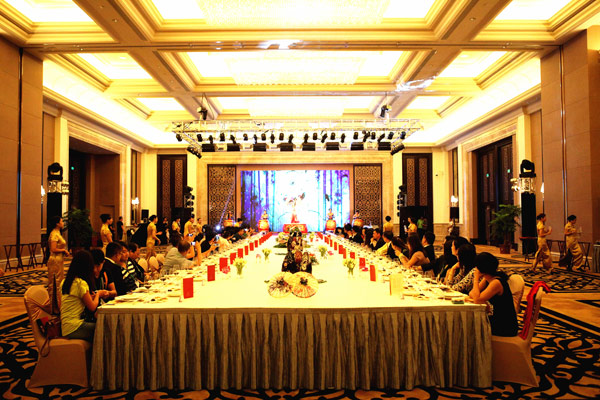 福州悦华酒店打造以海江河为主要食材的闽菜家宴